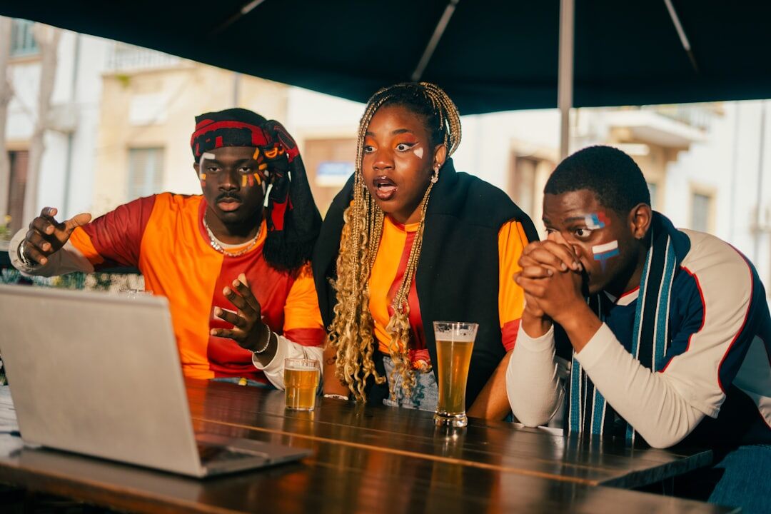 fans reacting positively online